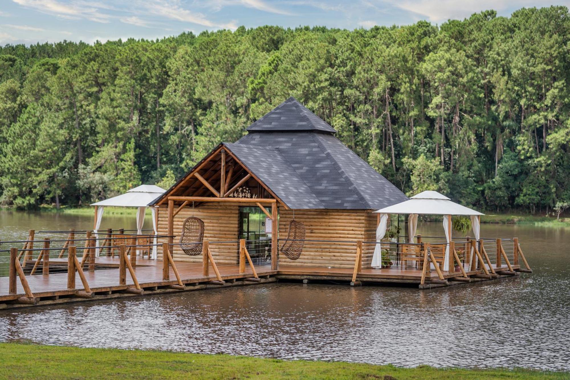 Vira Charme Resort Fernandes Pinheiro Eksteriør bilde