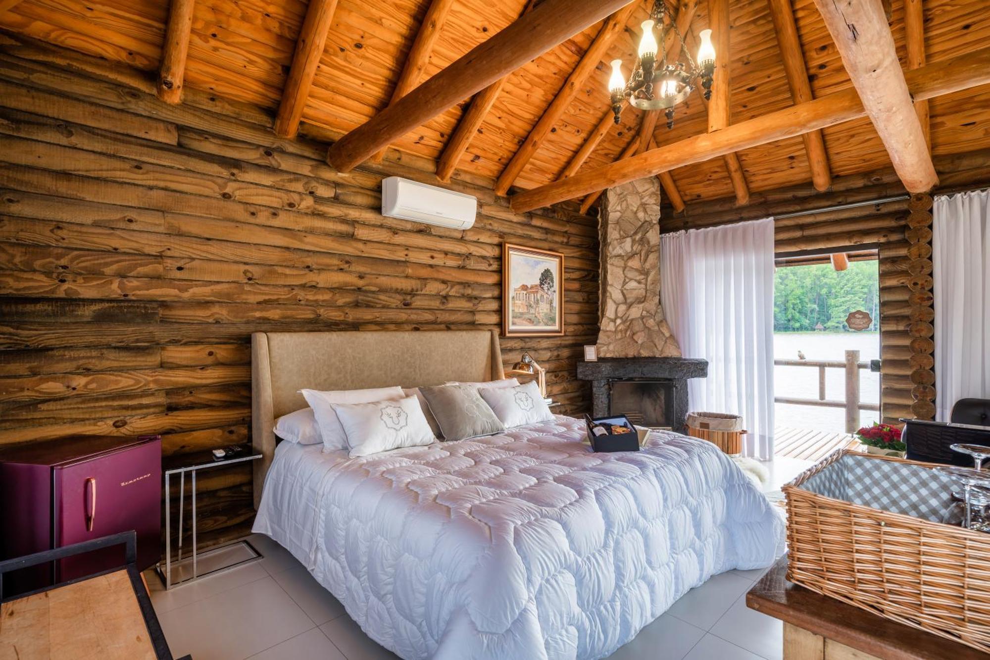 Vira Charme Resort Fernandes Pinheiro Eksteriør bilde