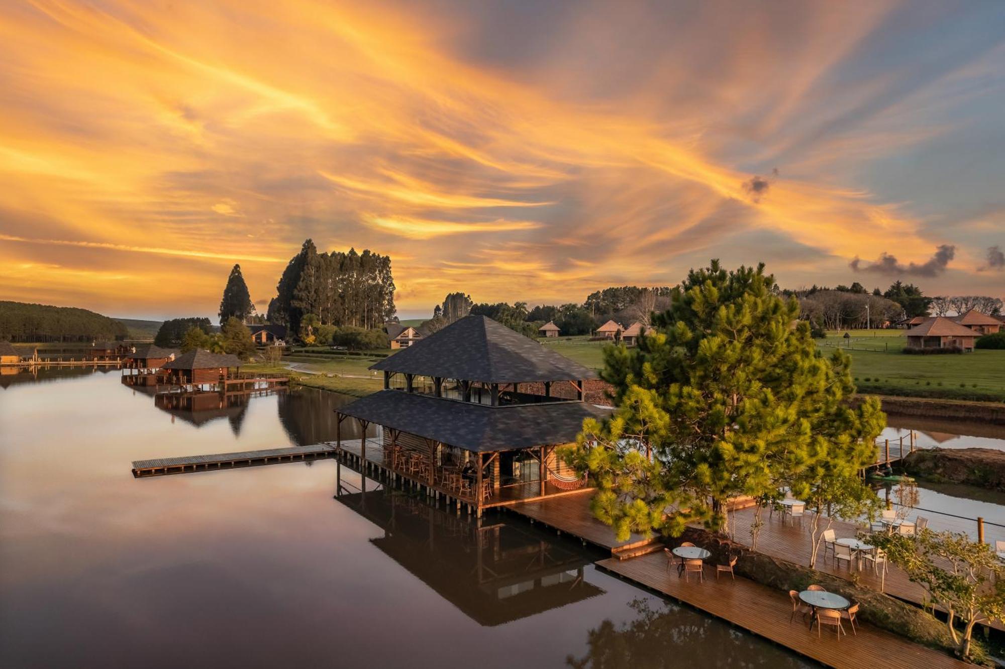 Vira Charme Resort Fernandes Pinheiro Eksteriør bilde