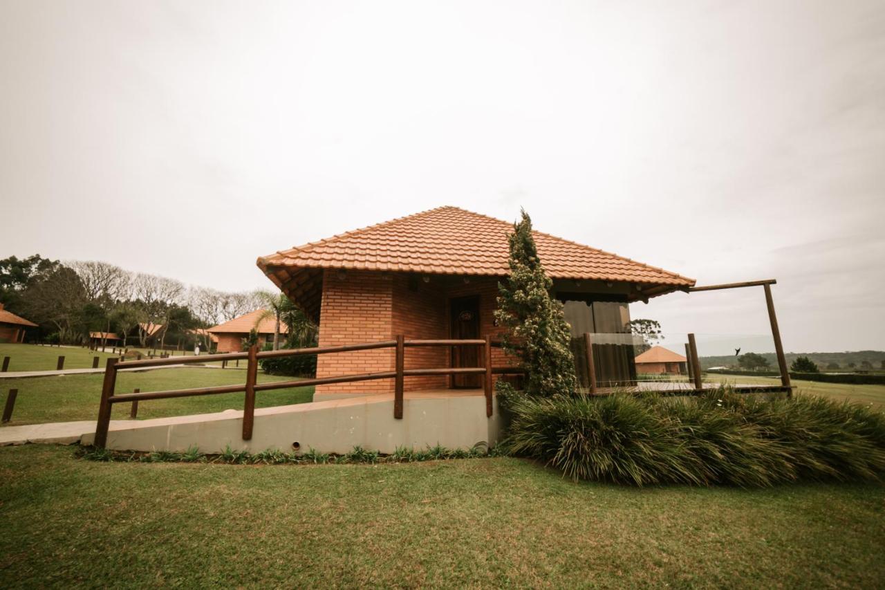 Vira Charme Resort Fernandes Pinheiro Eksteriør bilde