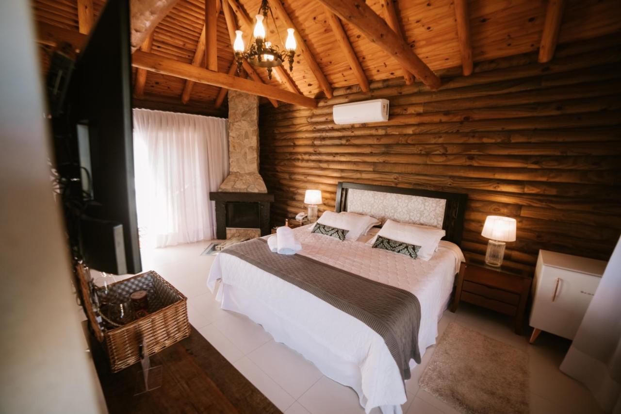 Vira Charme Resort Fernandes Pinheiro Eksteriør bilde