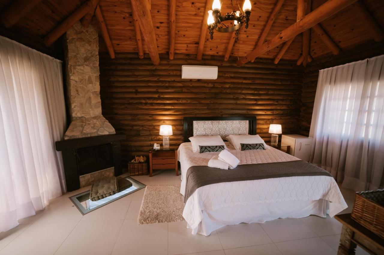 Vira Charme Resort Fernandes Pinheiro Eksteriør bilde