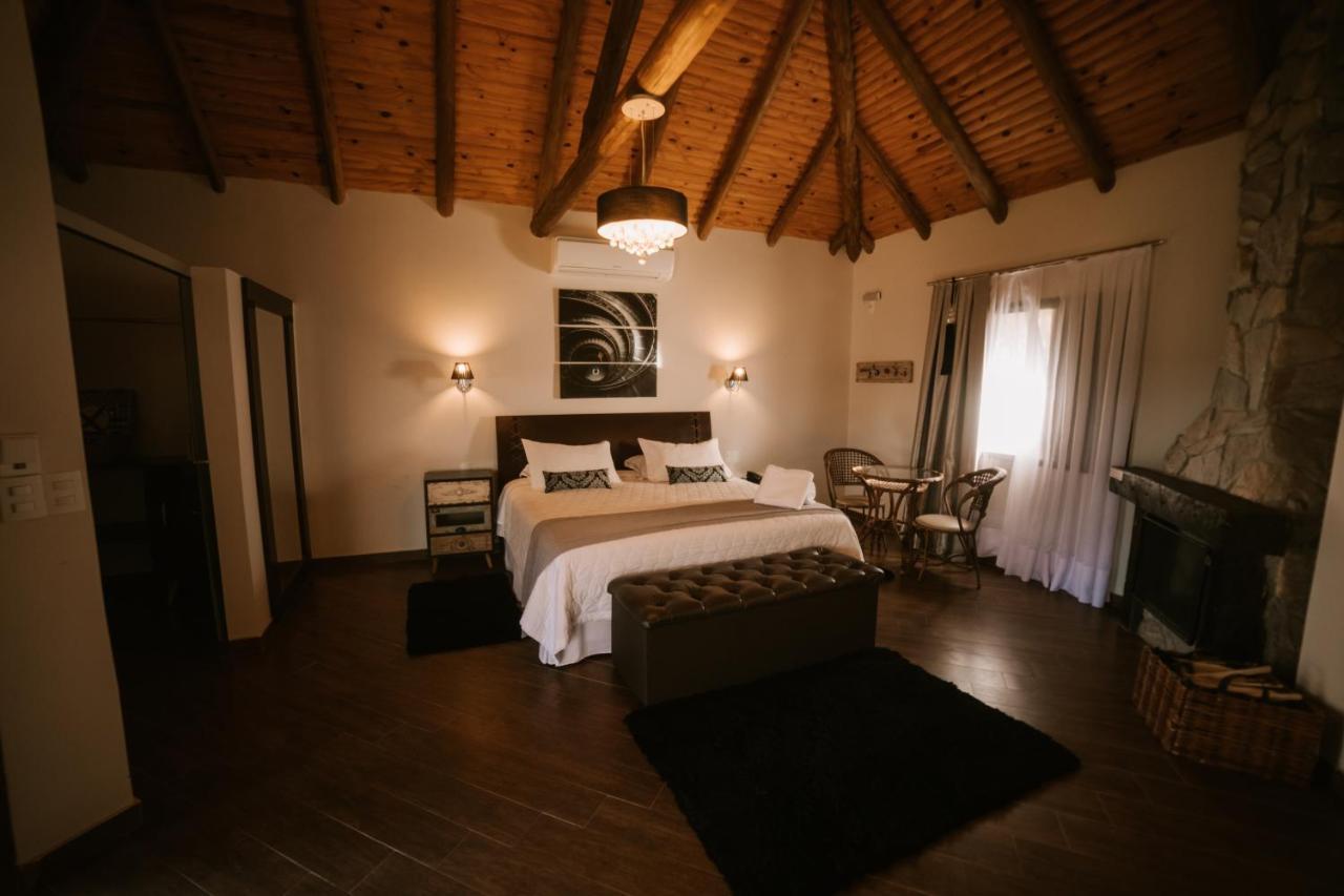 Vira Charme Resort Fernandes Pinheiro Eksteriør bilde