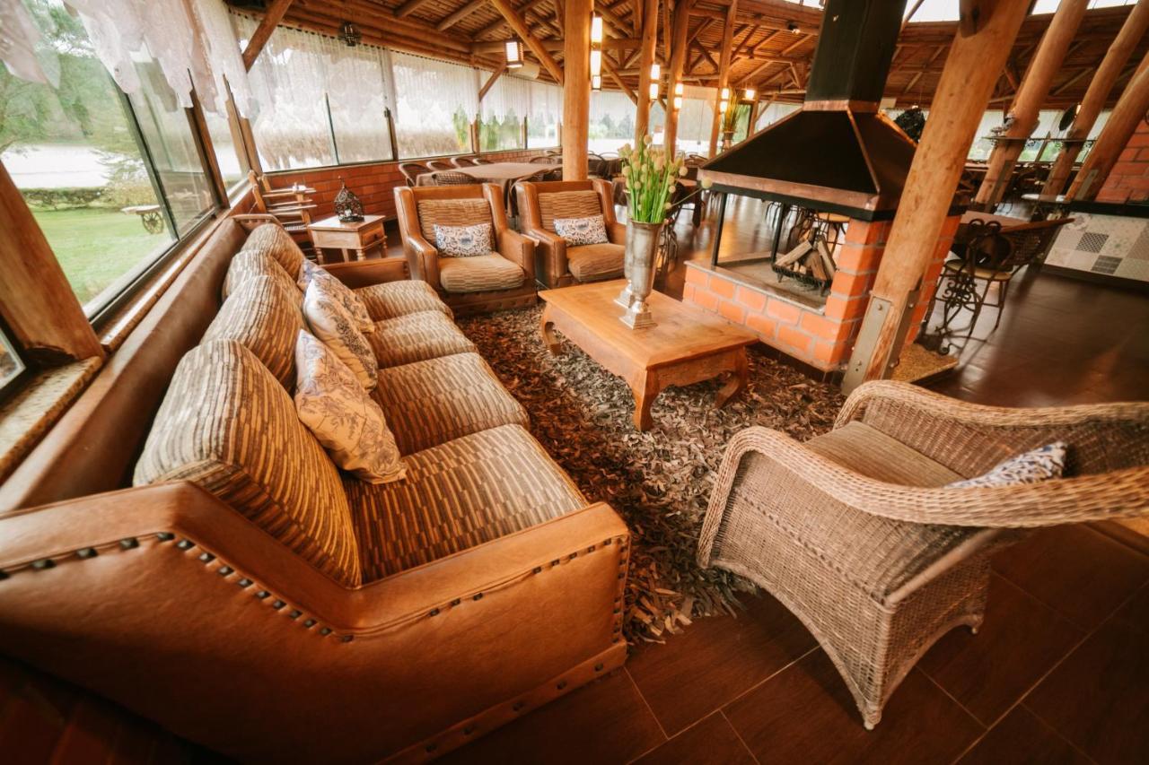 Vira Charme Resort Fernandes Pinheiro Eksteriør bilde